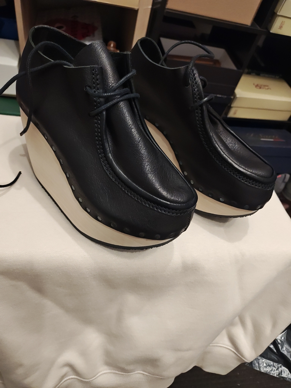 Black Platform Lace-Up Women's Shoes 37